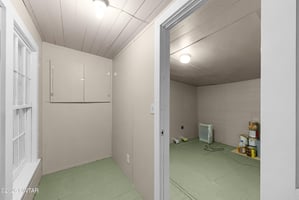 31792041