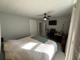 31792324