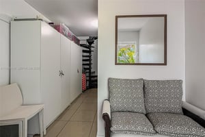 31793603