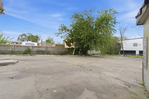 31795029