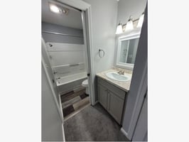 31795913