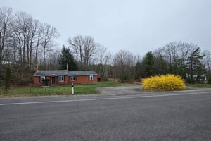 31796136