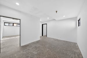 31798673