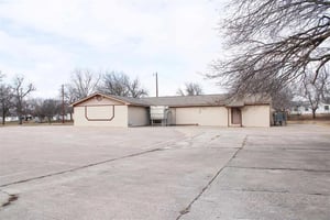 31800692