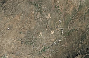 31800733