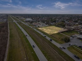 31818550