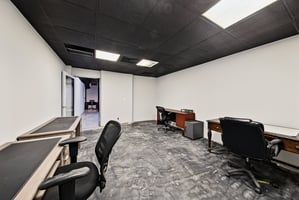 32923968