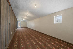 31804571
