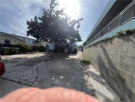 31806976