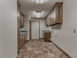 31811800