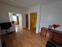 31987351