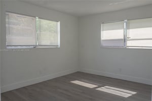 31817432