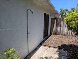 31817540