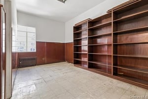 31844732