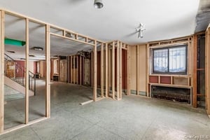 31844761