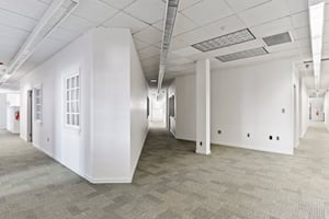 31820315