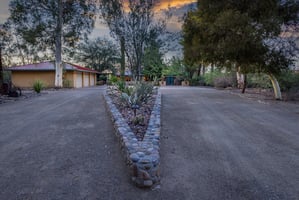 31824524