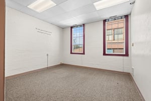 31826548