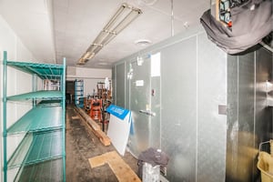 31828206
