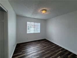 31834109