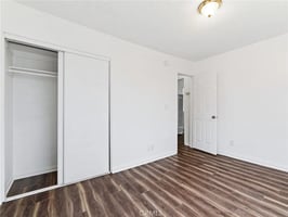 32708584