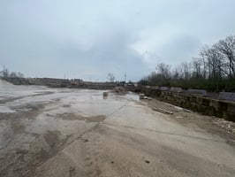 31852620