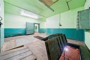 33684873