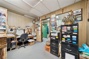 33684879