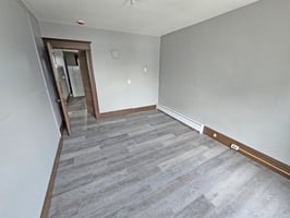 31847134