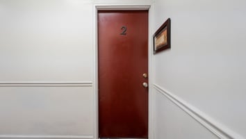 31847674