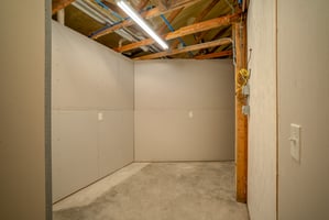 31848024
