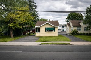 33506808