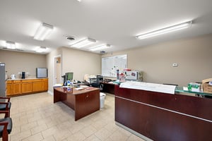 31850598