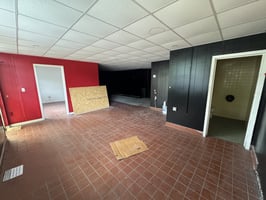 31853808