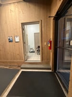 31871486