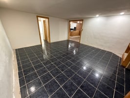 31873051