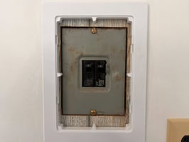31884563