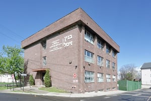 31885645