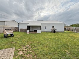31890442
