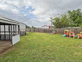 31890413
