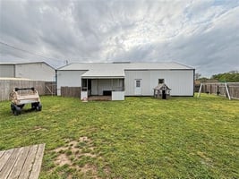 33180480