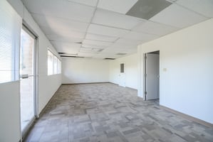 31892425