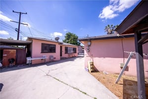31981429