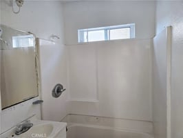 31986432