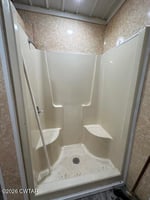 31989541