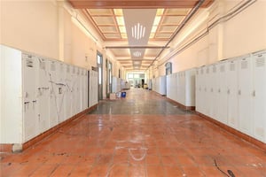 31993272