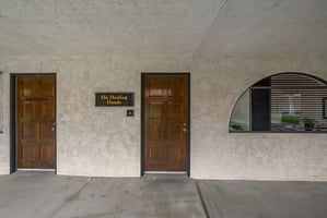31993685