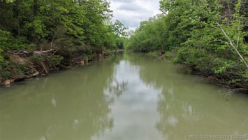 31993874
