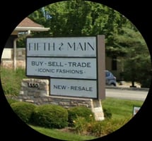 31997439