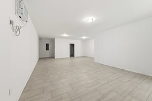 32002938